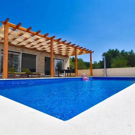 Olivia - Jasenice, With Swimming Pool And Jacuzzi וילה