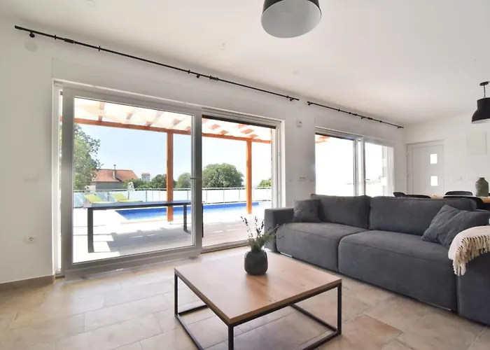 Olivia - Jasenice, With Swimming Pool And Jacuzzi *