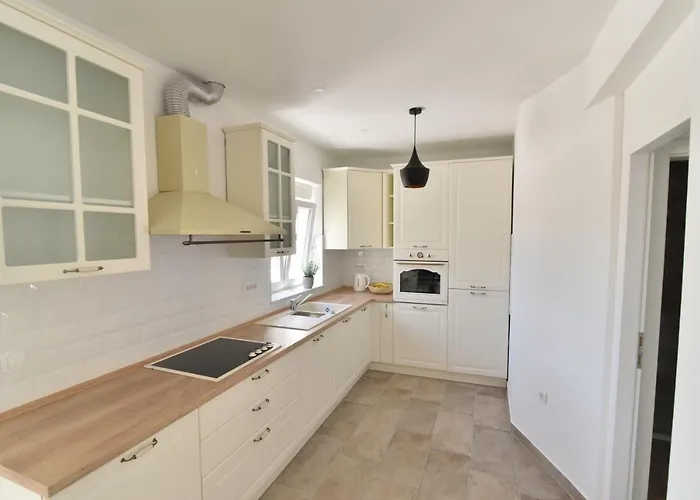 Olivia - Jasenice, With Swimming Pool And Jacuzzi Villa *