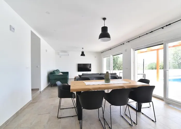 Olivia - Jasenice, With Swimming Pool And Jacuzzi Villa Jasenice (Zadar)