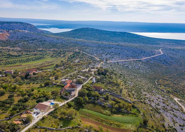 Olivia - Jasenice, With Swimming Pool And Jacuzzi * Jasenice (Zadar)