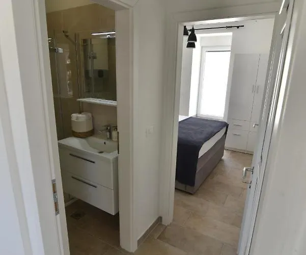 Olivia - Jasenice, With Swimming Pool And Jacuzzi Villa *