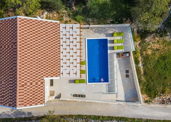 Olivia - Jasenice, With Swimming Pool And Jacuzzi *